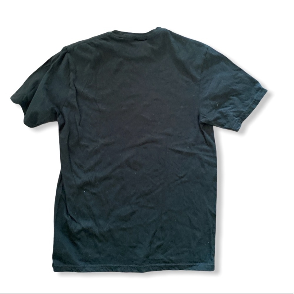Disney Aladdin the Musical Black t shirt w Gold - Picture 4 of 4